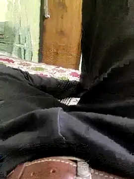 themostnaughtiestguyy online show from 04/15/26, 06:53