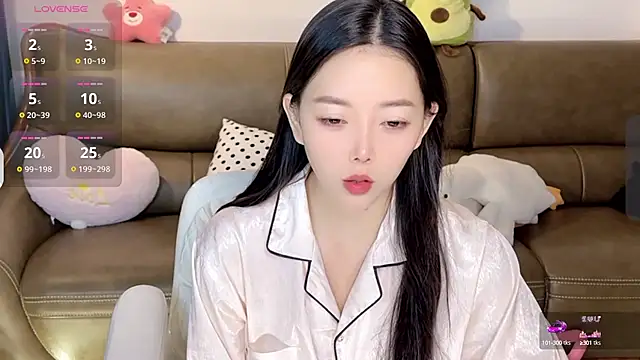 Yilin1999 online show from 01/15/25, 09:51