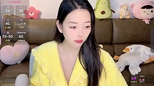 Yilin1999 online show from 02/07/25, 11:55