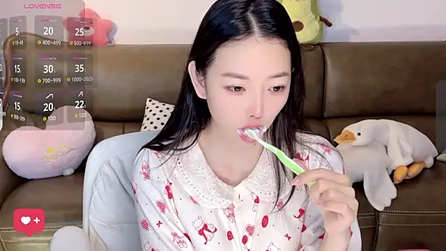 Yilin1999 online show from 03/09/25, 01:14