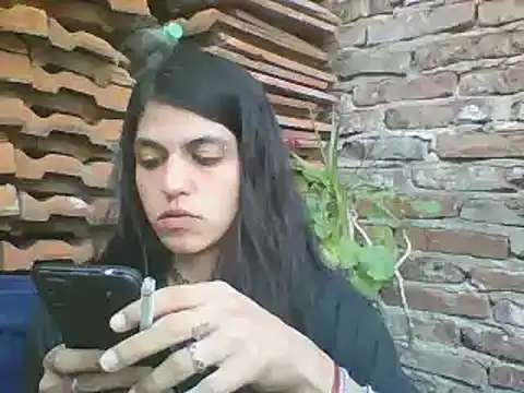 Snapshot of BURN666ING chatting on 01/05/25, 11:01 BURN666ING online show from 01/05/25, 11:01