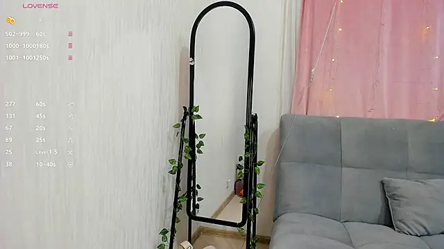 Snapshot of LinaCristonsen chatting on 01/30/25, 03:40 LinaCristonsen online show from 01/30/25, 03:40