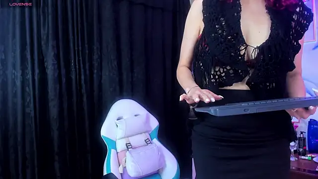 Perla Franco online show from 03/22/25, 05:06