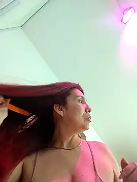 Perla Franco online show from 12/03/25, 05:15