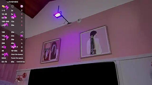 elodie walker online show from 11/21/25, 12:48