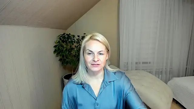 Alicee Gracee online show from 01/08/25, 06:52