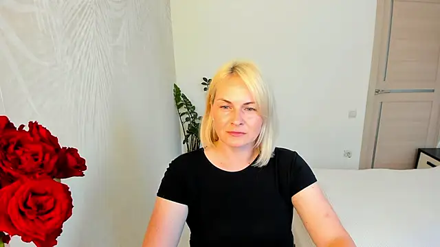 Alicee Gracee online show from 06/15/26, 02:30