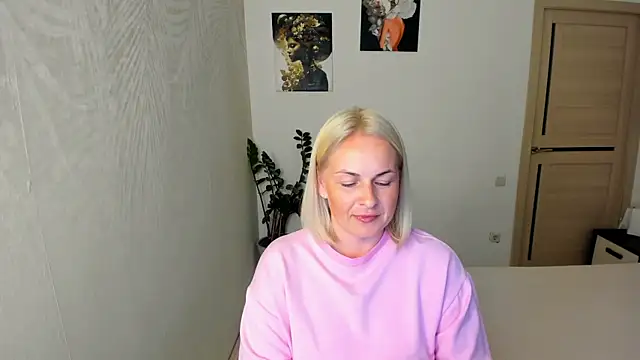 Alicee Gracee online show from 06/30/26, 07:37