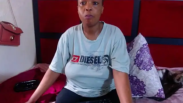 MaximTease24 online show from 12/14/25, 10:31