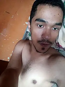 Snapshot of JuggedRegrets chatting on 03/04/26, 06:47 JuggedRegrets online show from 03/04/26, 06:47