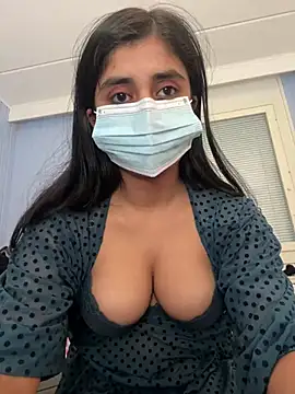 Snapshot of ScarletAss chatting on 01/20/25, 05:27 ScarletAss online show from 01/20/25, 05:27