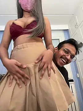 Snapshot of ScarletAss chatting on 03/21/25, 09:23 ScarletAss online show from 03/21/25, 09:23