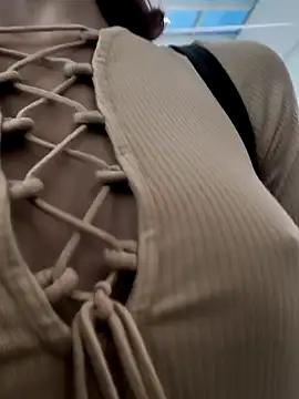 beaverwoman online show from 12/25/24, 02:02