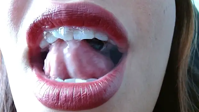 miss evoleth2 online show from 12/05/25, 07:54