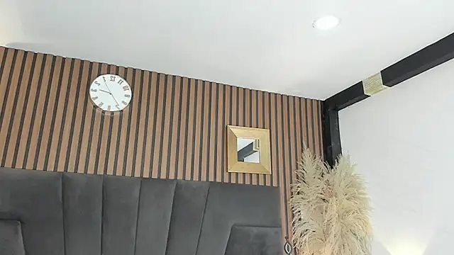 NaxaAndLexi  online show from 04/18/26, 01:37