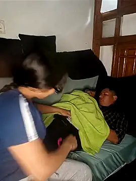 Lucy Chery online show from 03/11/25, 07:58