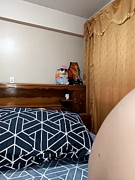 Snapshot of Lucy_Chery chatting on 09/12/25, 10:21 Lucy Chery online show from 09/12/25, 10:21