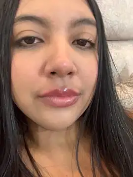 nicole fisherr online show from 12/17/25, 06:19