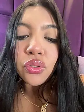 nicole fisherr online show from 07/24/26, 10:19