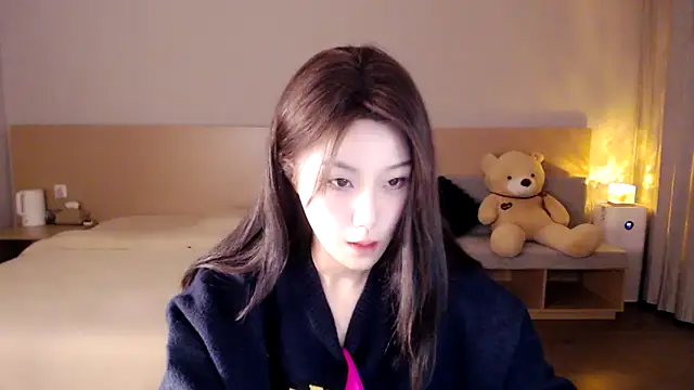 Lucky-baby online show from 12/24/24, 01:39