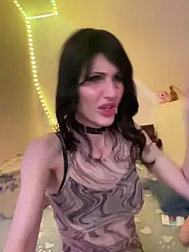 Snapshot of Kamila151 chatting on 03/10/25, 08:12 Kamila151 online show from 03/10/25, 08:12