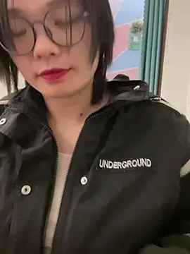 Bella0815 online show from 03/01/25, 08:13