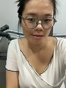 Bella0815 online show from 10/07/25, 09:28