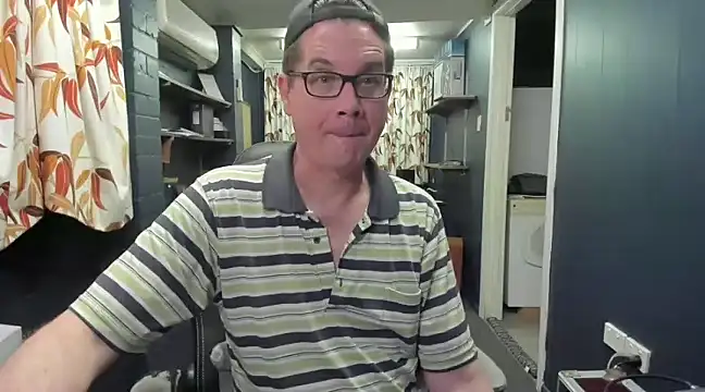 tilobinder online show from 01/24/25, 02:51