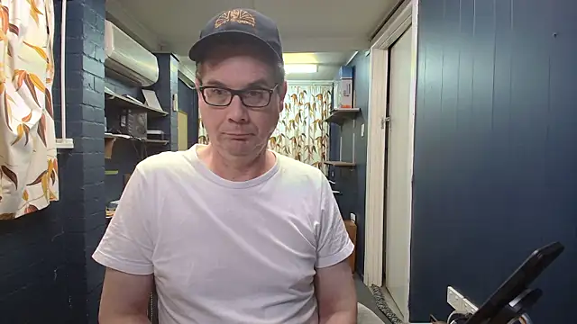 tilobinder online show from 01/19/26, 04:00