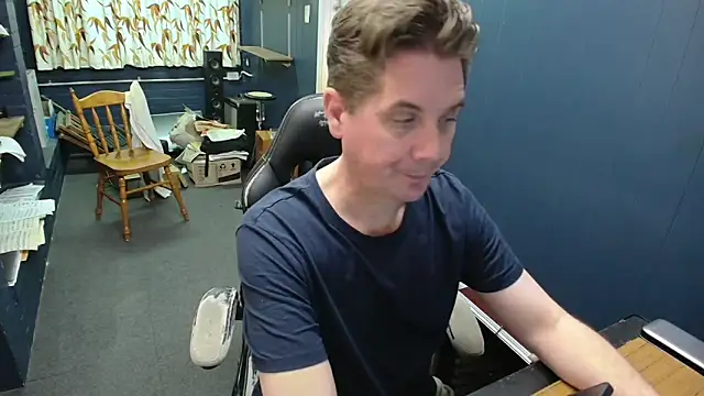 tilobinder online show from 03/21/26, 03:04