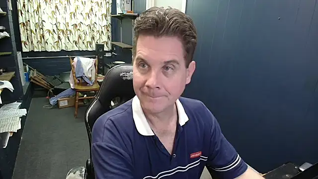 tilobinder online show from 04/21/26, 02:34