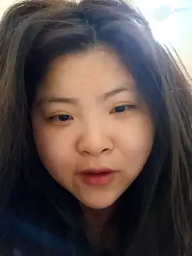 hello098712 online show from 02/06/25, 09:11