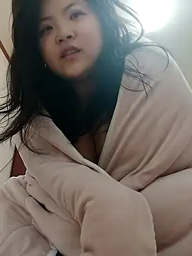 hello098712 online show from 02/09/25, 07:27