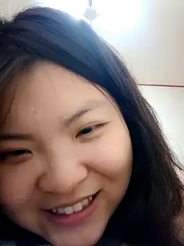 hello098712 online show from 02/16/25, 09:48