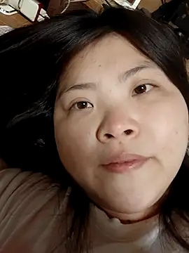 hello098712 online show from 03/16/25, 07:59