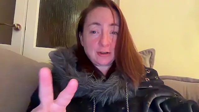 LouiseTswing online show from 12/08/24, 10:36