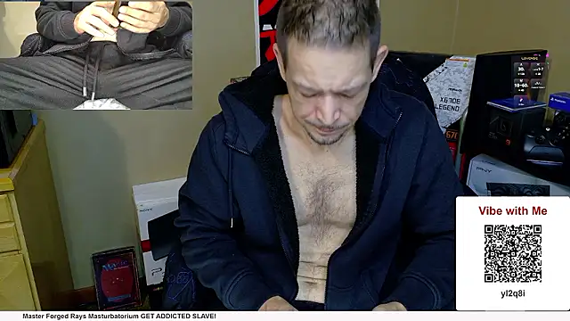 Snapshot of MasterForgedRayy chatting on 12/02/24, 03:47 MasterForgedRayy online show from 12/02/24, 03:47