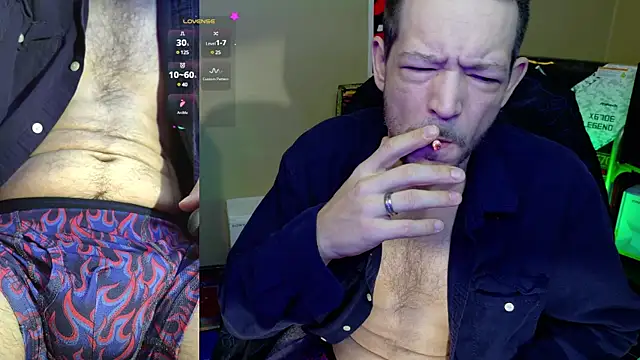 Snapshot of MasterForgedRayy chatting on 12/07/24, 11:56 MasterForgedRayy online show from 12/07/24, 11:56