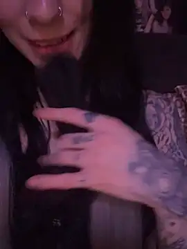 MissMidnightUK online show from 01/19/26, 12:03