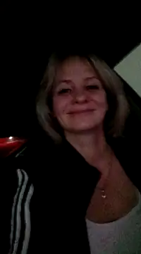 Milen Milf online show from 12/18/24, 02:17