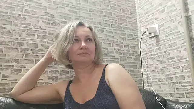 Snapshot of EdithManning chatting on 01/30/25, 02:15 EdithManning online show from 01/30/25, 02:15