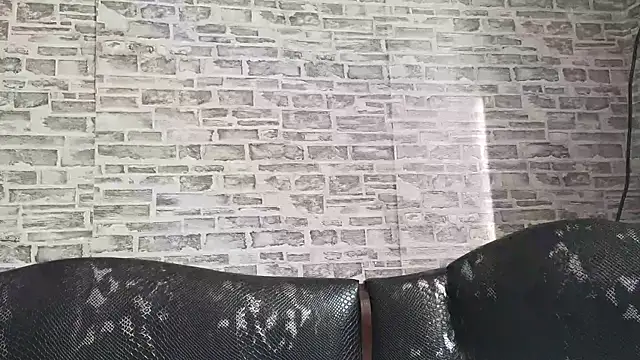 Snapshot of EdithManning chatting on 02/23/25, 09:55 EdithManning online show from 02/23/25, 09:55