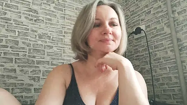 Snapshot of EdithManning chatting on 02/27/25, 06:07 EdithManning online show from 02/27/25, 06:07