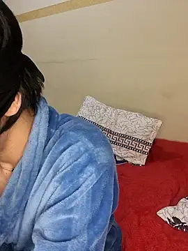 Snapshot of lolimirass24 chatting on 12/16/24, 02:04 lolimirass24 online show from 12/16/24, 02:04