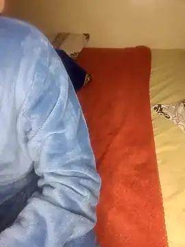 Snapshot of lolimirass24 chatting on 12/30/24, 06:42 lolimirass24 online show from 12/30/24, 06:42