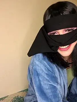 Snapshot of lolimirass24 chatting on 01/04/25, 07:55 lolimirass24 online show from 01/04/25, 07:55