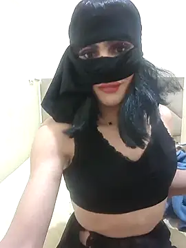 Snapshot of lolimirass24 chatting on 01/06/25, 01:31 lolimirass24 online show from 01/06/25, 01:31