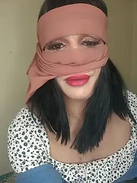 Snapshot of lolimirass24 chatting on 01/10/25, 09:10 lolimirass24 online show from 01/10/25, 09:10