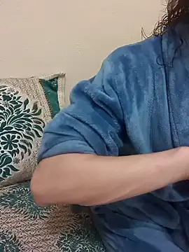 Snapshot of lolimirass24 chatting on 01/13/25, 07:31 lolimirass24 online show from 01/13/25, 07:31