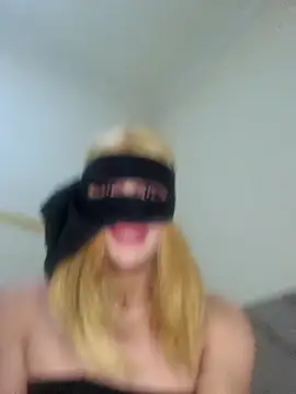 Snapshot of lolimirass24 chatting on 03/11/25, 03:48 lolimirass24 online show from 03/11/25, 03:48